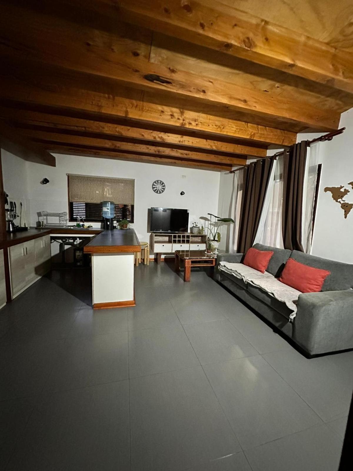 Casa Laguna *